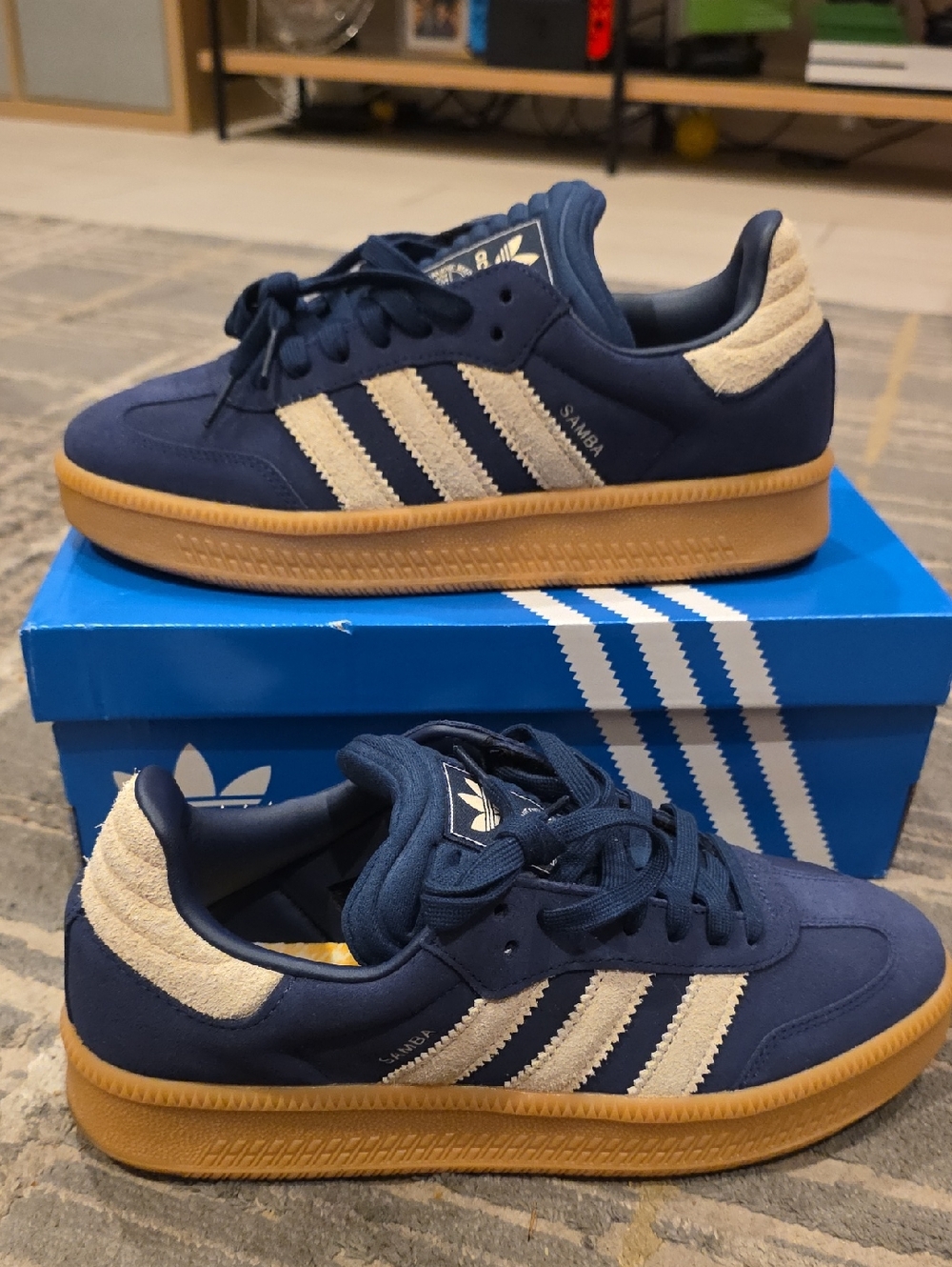 Adidas Samba XLG Sz: 9.5